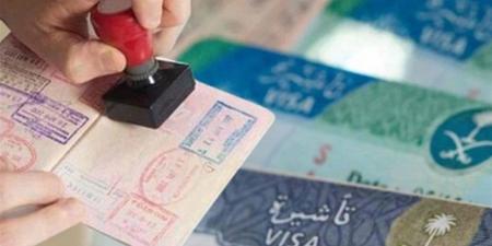 السعودية تطلق نظام الإقامة الدائمة 2025.. الرسوم والشروط وطريقة التقديم إلكترونيًا