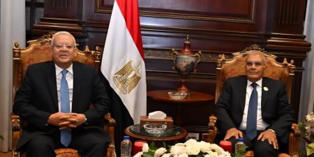 رئيس مجلس الشيوخ يستقبل رئيس النواب ووكيلي المجلس