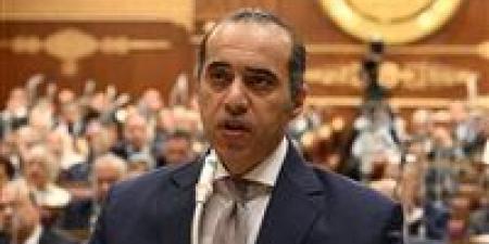 انطلاقة جديدة لعمل برلماني مثمر.. الوزير فوزي يقدم التهنئة لهيئات مكاتب اللجان بمجلس الشيوخ