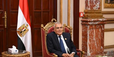 رئيس مجلس الشيوخ يستقبل وفدًا من أعضاء الأمانة الفنية للجان فض المنازعات