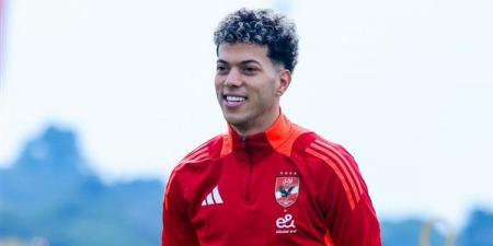 الأهلي يبدأ إجراءات استخراج تأشيرة الإمارات لـ إمام عاشور