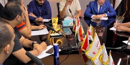 خلية نحل فى مقر نائب التنسيقية.. محمد تيسر مطر الأمين العام لحزب إرادة جيل يجتمع بحملته الانتخابية ويُشدد «خدمة المواطن هدفنا»