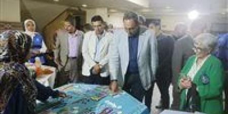 إبداع قنا يضيء المهرجان: معرض الحرف اليدوية يروي حكاية التراث المصري