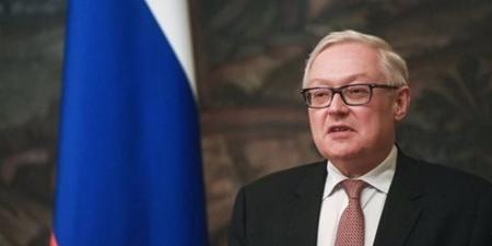 روسيا تنتقد أمريكا بسبب تعزيزاتها العسكرية بمنطقة البحر الكاريبي: التوترات تتصاعد