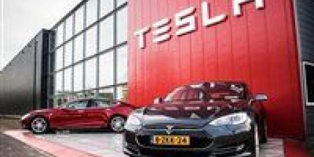 «تسلا» توافق على حزمة تعويضات تاريخية لإيلون ماسك قد تجعله أول تريليونير