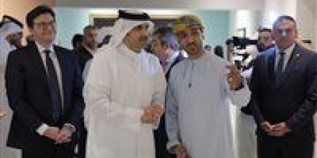 وزير الثقافة يشارك في افتتاح مهرجان "فريج الفن والتصميم" بالدوحة