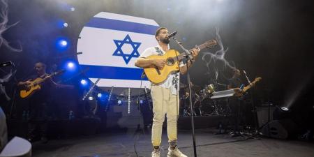 مغني النشيد الوطني الإسرائيلي سيحيي حفلًا في لبنان قريبًا!
