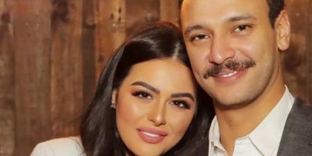 بعد انفصال كريم محمود عبد العزيز.. طلاق جديد في الوسط الفني المصري؟ (صور)