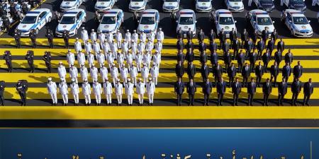 رجال الشرطة ينتشرون أمام اللجان قبل انطلاق أعمال التصويت للمرحلة الأولى لانتخابات النواب 2025