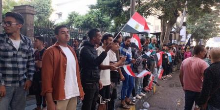 إقبال شديد على لجان الاقتراع في قنا قبل إغلاق الصناديق