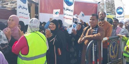 السيدات يتصدرن المشهد الانتخابي أمام لجان "انتخابات النواب" بمدينة رأس غارب