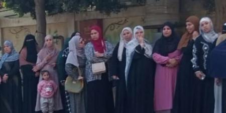 المرأة تتصدر مشهد الحشد الجماهيري بالعياط في انتخابات مجلس النواب 2025