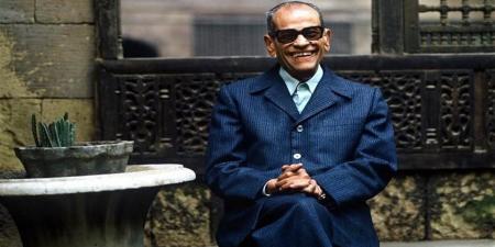 جدل نجيب محفوظ ..شخصية المعرض تثير النقاش حول أديب نوبل