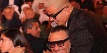 صداقة النجوم تتخطى الشاشات: ماجد المصري وعمرو دياب مثال يُحتذى بالفن العربي