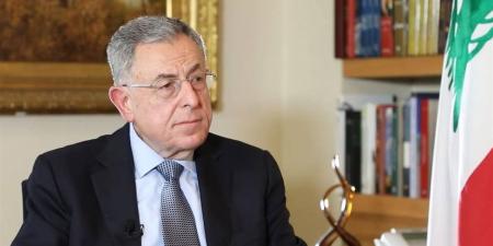 عاجل.. فؤاد السنيورة: تفكيك شبكة الاتصالات التابعة لحزب الله في مطار بيروت