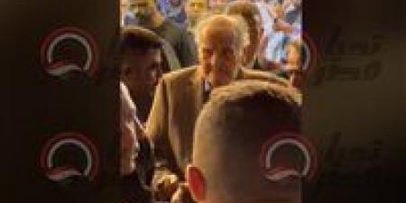 ممدوح عباس رئيس نادي الزمالك السابق يشارك في عزاء الراحل محمد صبري (صور)