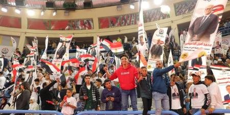 حزب الجبهة الوطنية ينظم مؤتمرًا جماهيريًا حاشدًا باستاد القاهرة