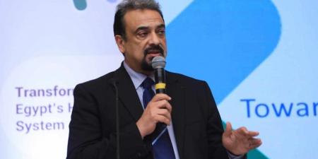 "عبدالغفار" يوضح الفرق بين الخطأ الطبي والمضاعفات والخطأ الجسيم