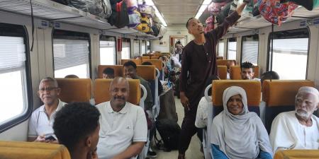 السكة الحديد تواصل تنفيذ العودة الطوعية بتسيير الرحلة الـ 33 للأشقاء السودانيين