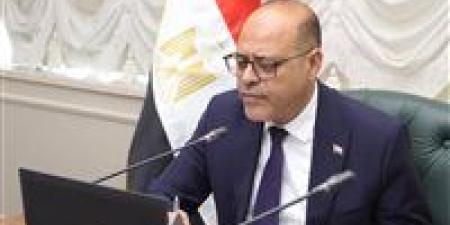 وظائف وزارة العمل تعلن مئات فرص العمل بمجال الأمن برواتب لـ9500 جنيه