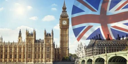 هجرة عكسية محتملة.. لماذا قد يغادر 50 ألف ممرض المملكة المتحدة خلال أشهر؟