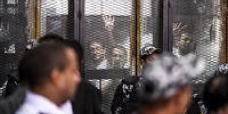 محاكمة متهم بإذاعة أخبار كاذبة والتحريض على العنف أمام إرهاب الهرم