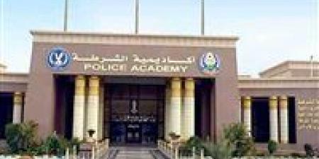 أكاديمية الشرطة تكثف تدريب الطالبات على كشف تزوير وثائق السفر