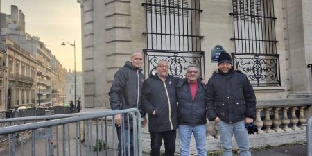 إقبال المصريين على سفارة مصر بباريس في اليوم الثاني للتصويت بانتخابات مجلس النواب