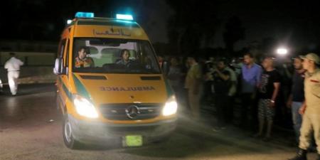 إصابة 4 أشخاص فى تصادم سيارة نقل أموال وملاكى بالشيخ زايد