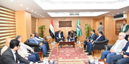 في مستهل جولته اليوم لتفقد عدد من المشروعات بالفيوم.. "الأنصاري": التعاون المستمر بين محافظة الفيوم ووزارة الإسكان يثمر عن نتائج إيجابية ملموسة على أرض الواقع