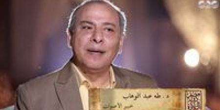 مهندس المقامات.. د. طه عبد الوهاب خبير الأصوات يضئ طريق الجمهور لاكتشاف عظمة التلاوة