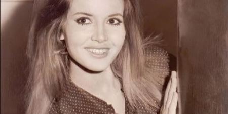 كل سنة وأنتي منورة كل اللي حواليكي.. ليلى علوي تهنئ ميرفت أمين بعيد ميلادها