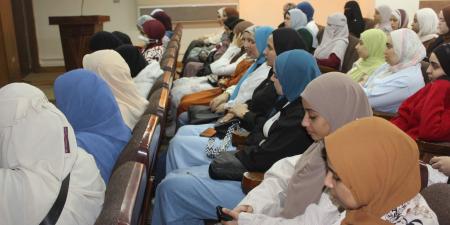 دار الوثائق تستقبل طالبات الأزهر: تدريب حول الحجج المملوكية والتعرف على أقسام الترميم