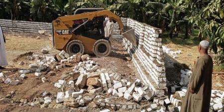 إزالة 478 حالة تعد بمساحة 412 ألف متر بأسوان