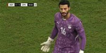 خالد الغندور يكشف مدة غياب محمد الشناوي عن الملاعب بعد تعرضه لإصابة