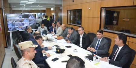 محافظ الدقهلية يتفقد سير العمل باللجان الانتخابية عبر الشبكة الوطنية للطوارئ