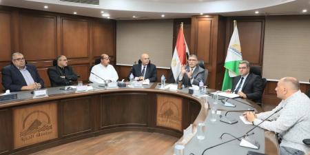 محافظ الجيزة: استقبال 64 طلبًا من المواطنين بالعجوزة عقب الإعلان عن منظومة إحلال التوك توك