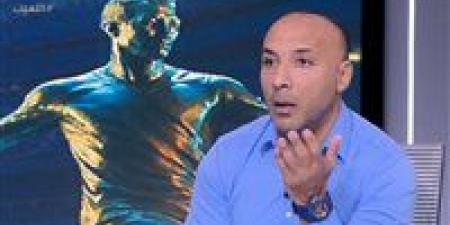 أيمن عبد العزيز يهاجم الزمالك ويُشيد بتوروب: "الأهلي له شكل.. والزمالك ميح"