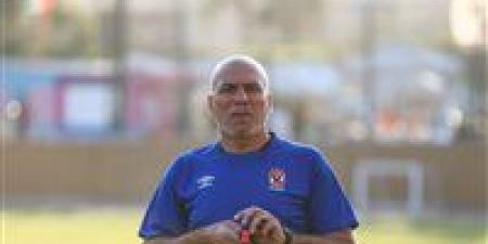 محمد يوسف يكشف حقيقة وجود أزمات داخل صفوف فريق الأهلي