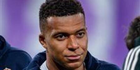 مبابي يتوج بجائزة البيتشيشي بعد موسم مذهل مع ريال مدريد