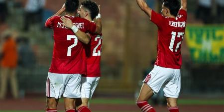 توروب يُجرى تعديلات محدودة على تشكيل الأهلى قبل لقاء الجيش الملكى المغربى