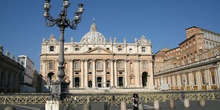 الفاتيكان يصدر وثيقة جديدة تشدّد على قدسية الأحادية الزوجية "الزواج وحدة لا تنفصم"