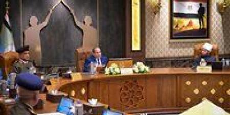 «قانون الطفل مسؤولية مجتمع».. السيسي يوضح أبعاد الأزمة ودور الأسرة والمدرسة والمسجد