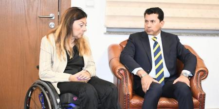 وزير الرياضة يبحث دمج احتفالية اليوم العالمي لذوي الإعاقة ضمن فعاليات "قادرون باختلاف"