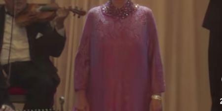 من فيلم الست.. أول صور لـ منى زكي في شخصية أم كلثوم بملامح مختلفة