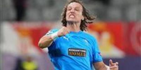 البرازيلي ديفيد لويز..غاب 8 أعوام عن التهديف وعودة برقم قياسي جديد بدوري أبطال أوربا