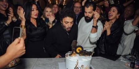 بحضور نجوم الغناء.. حميد الشاعري يحتفل بـ عيد ميلاده |صور
