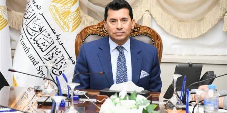 أشرف صبحى يطمئن الجماهير: كامل دعمنا لحسام حسن.. ومتابعة الأندية الشعبية واجب دستورى