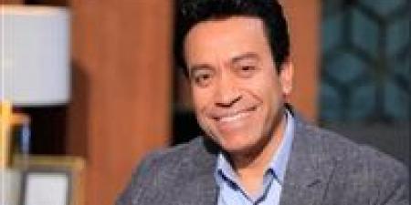 سامح حسين استاذ في جامعة حلوان.. ما هي المادة التي يدرسها للطلاب؟