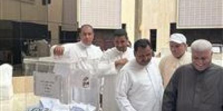 استمرار توافد المصريين بالرياض للإدلاء بأصواتهم على الدوائر الملغاه